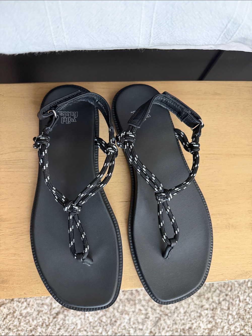 wild fable Black Knotted Rope T-Strap Sandals